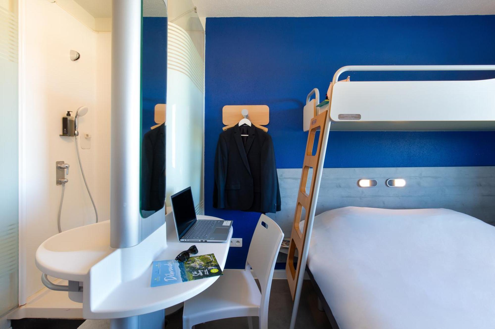 Ibis Budget Saint-Maximin Exterior foto