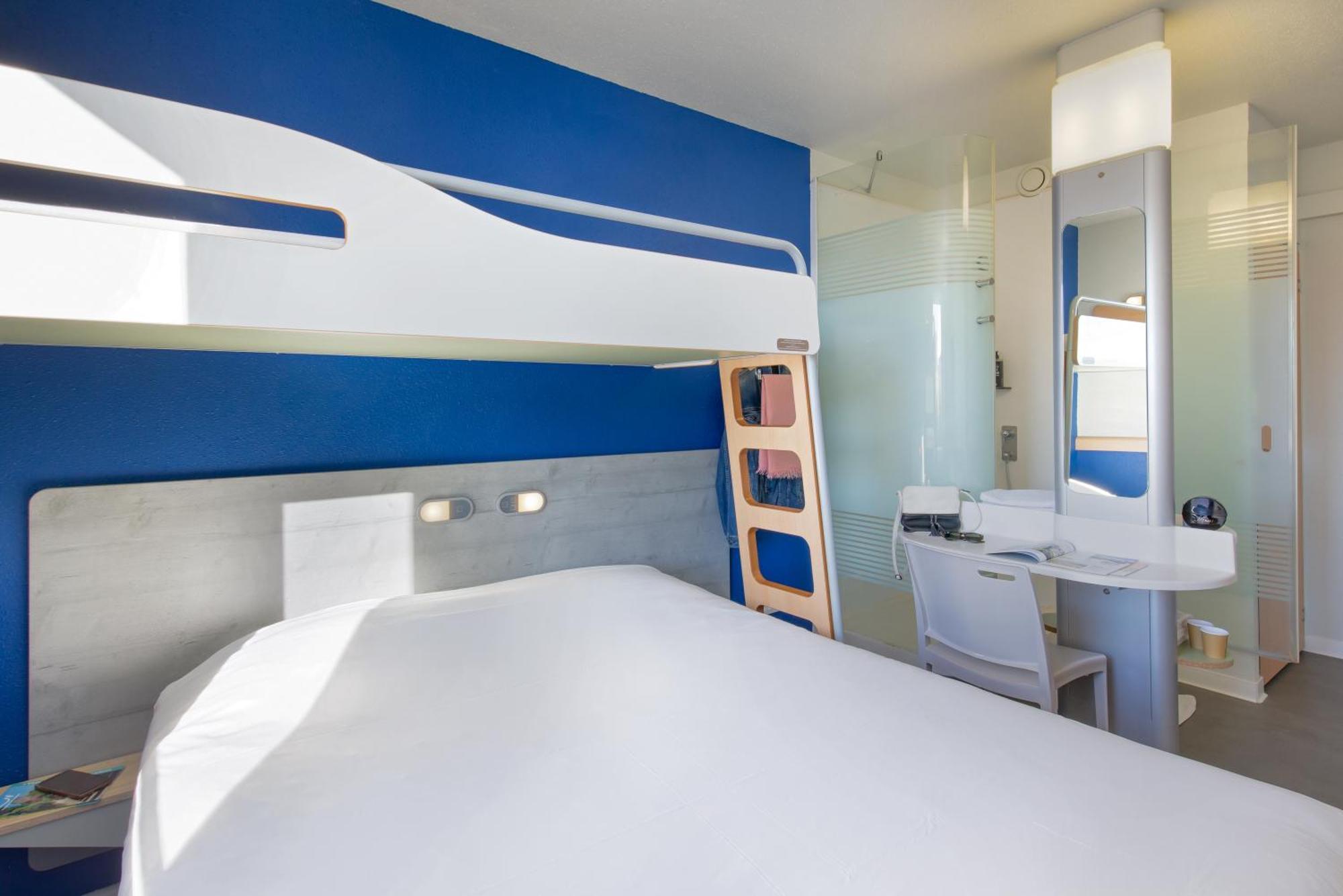 Ibis Budget Saint-Maximin Exterior foto